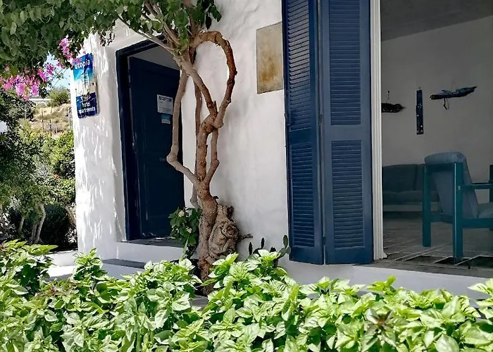 Utopia Hotel Apartments